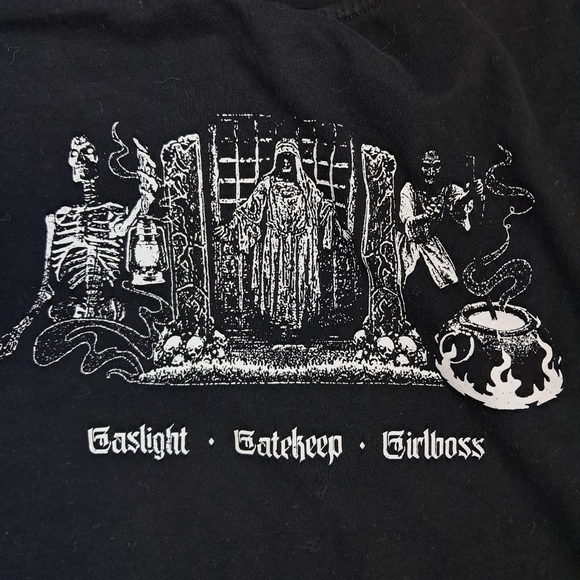 Cool Shirtz The Gatekeep Longsleeve Shirt Men's Medium - Picture 8 of 8